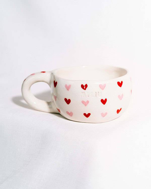 Keramikinis rankų darbo puodelis - MYLIU širdelės. ClayPoetry.lt