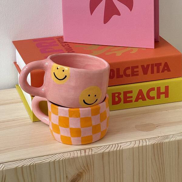 smiley face pink