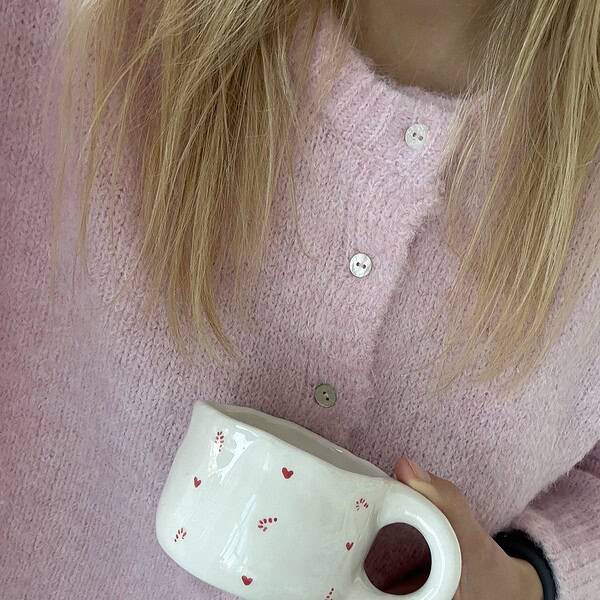 kaledinis puodelis ranku darbo